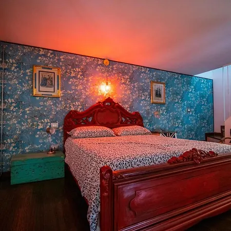 Redmood Guesthouse-3