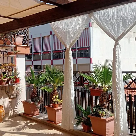 Casa-B&B Bouganville Attico 85 mq-3